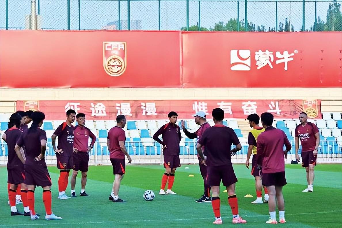 九游体育入口-新人崭露头角，为球队注入新的活力